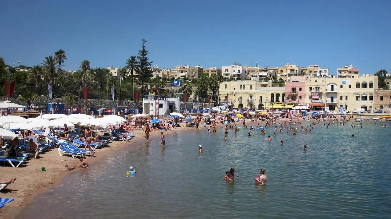 Trendy 3 Bedroom Apartment In Sliema Center