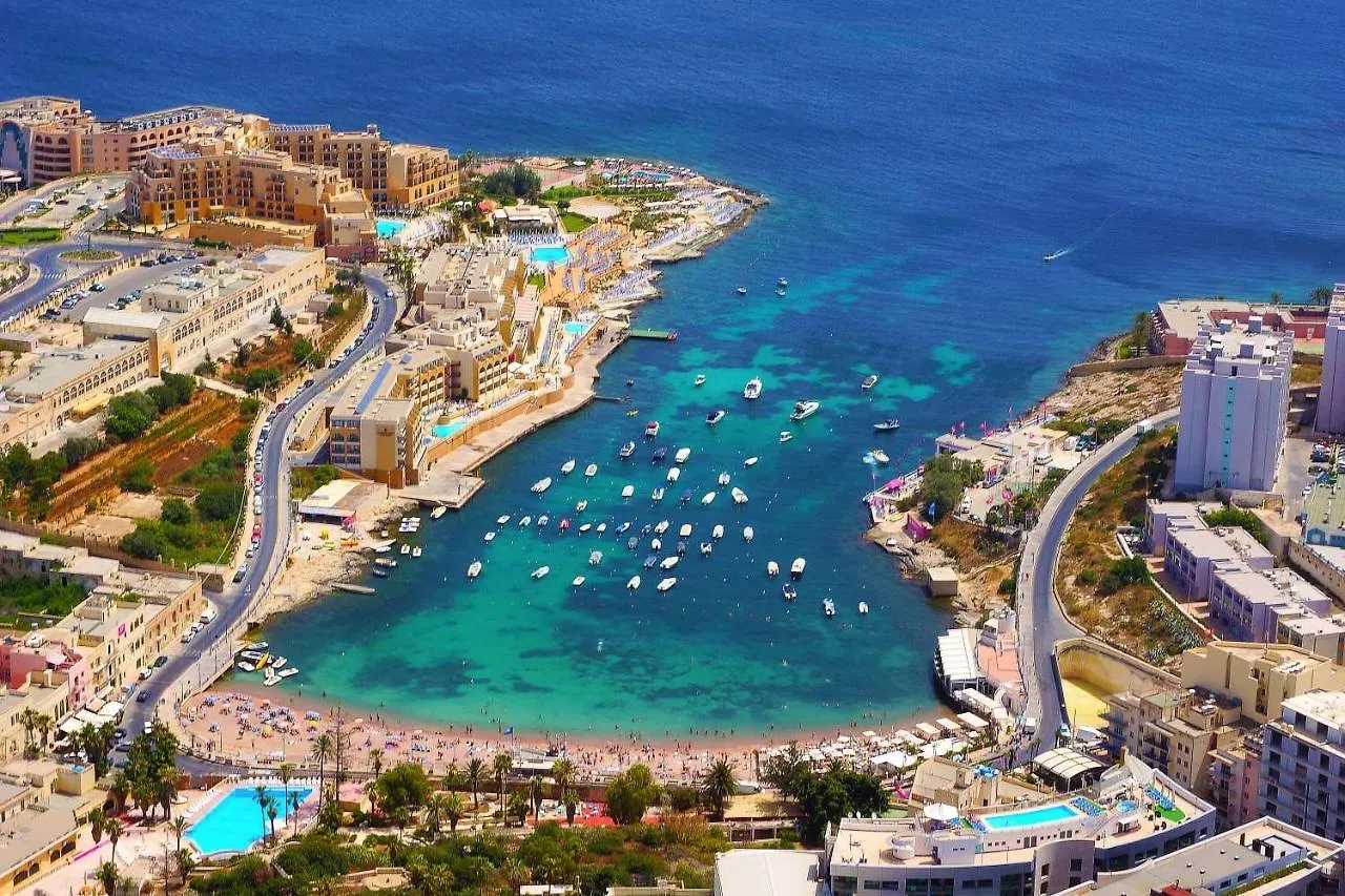 Trendy 3 Bedroom Apartment In Sliema Center