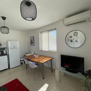 Simons Minutes Away From Balluta Bay And St Julians Appartement